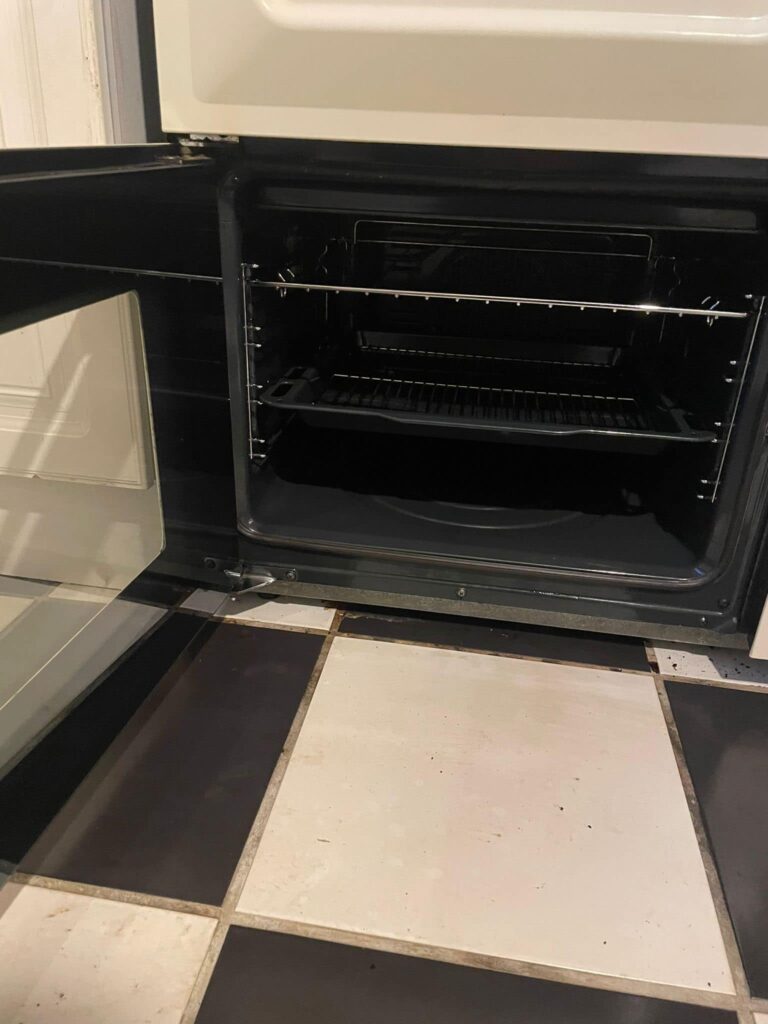 smeg-rangemaster-cooker-cleaning-cuffley-4
