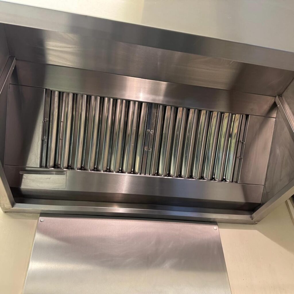 oven-clean-theydon-bois-village-hall-7