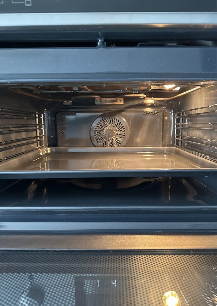 oven-cleaning-in-newhall-harlow-1